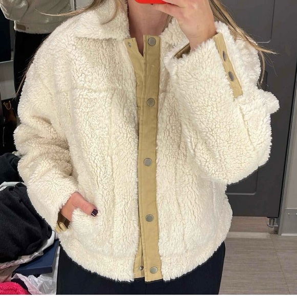 SALE FAUX FUR FLEECY JACKET - Picture 4 of 7